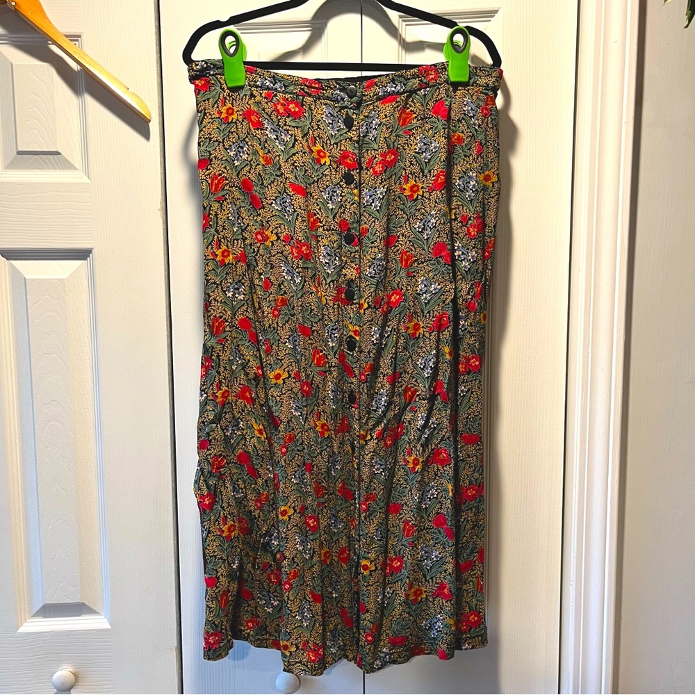 Floral Midi Button-Up Skirt